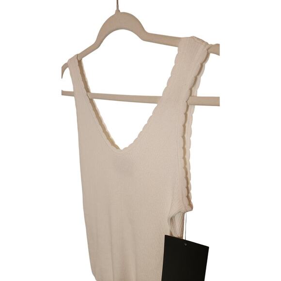 Tuckernuck  White Scalloped Rib Heidi Knit Tank Sz L - Picture 8 of 11